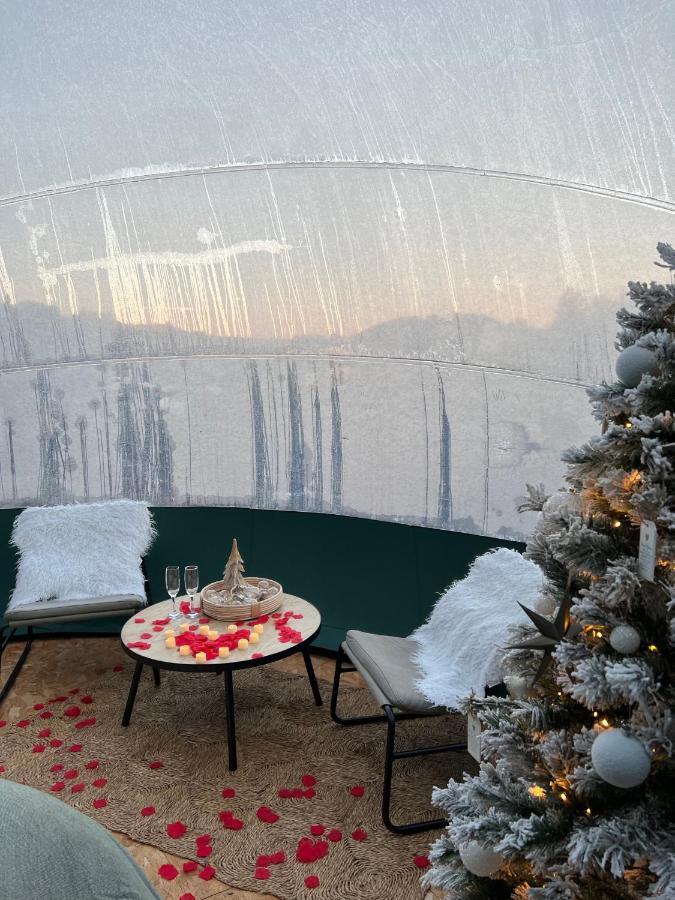 Bulle Time Flies - Logement Insolite Hotel Буйон Екстериор снимка